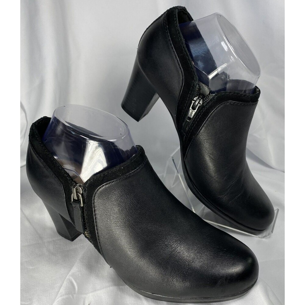 Clarks Women Brynn Fern Black Noir Size 7.5 Soft Cushion Insoles Ankle Booties**